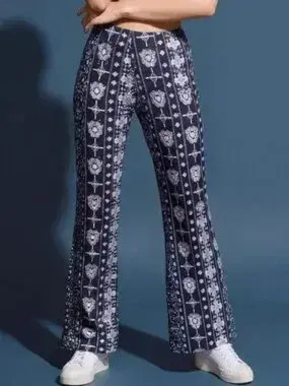 High-Waisted Printed Flared Pants - Picture 1 of 5